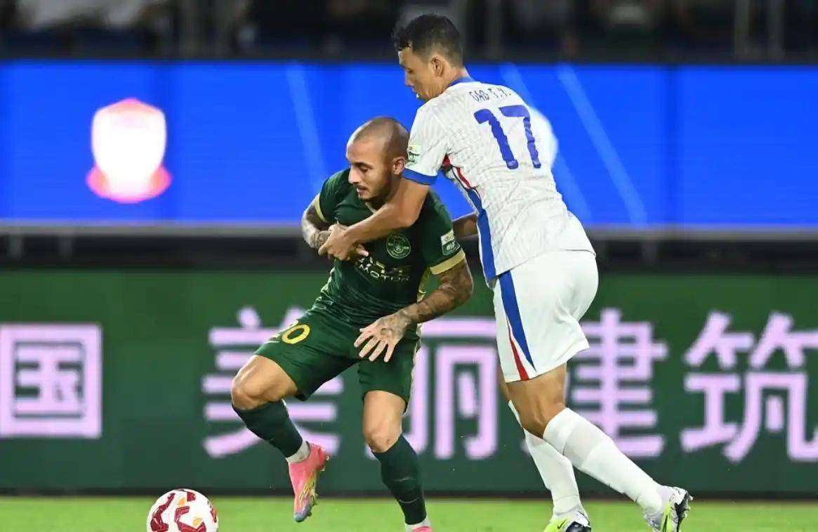 重庆力帆客场击败上海绿地申花的简单介绍 重庆力帆客场击败上海绿地申花的简单介绍