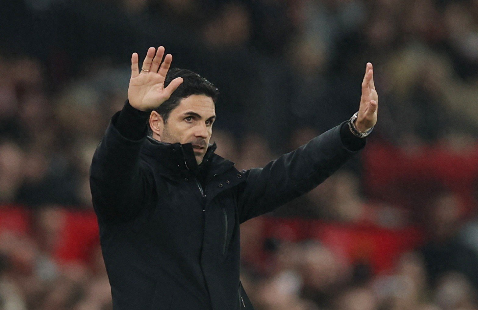 阿森纳主场失利,主帅面临压力 阿森纳主场失利,主帅面临压力