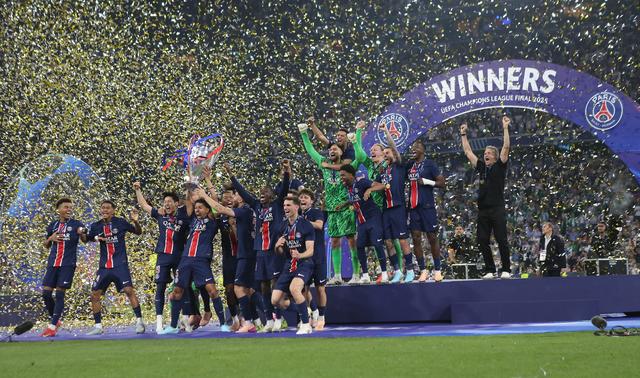 关于德国球队再次展现强大实力,赢得冠军奖杯的信息 关于德国球队再次展现强大实力,赢得冠军奖杯的信息