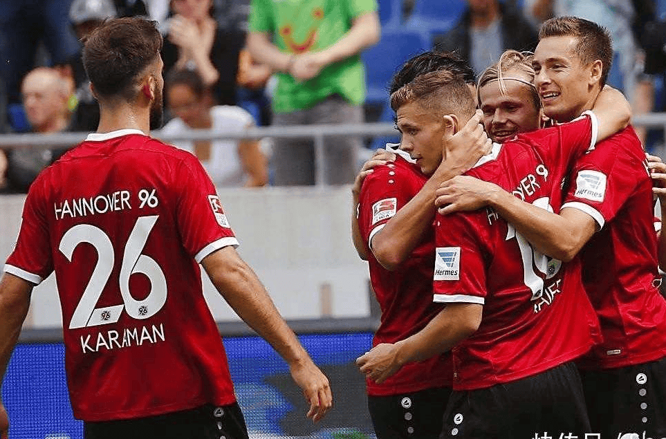 柏林赫塔迎来重要关键战,力争保持不败纪录 柏林赫塔迎来重要关键战,力争保持不败纪录