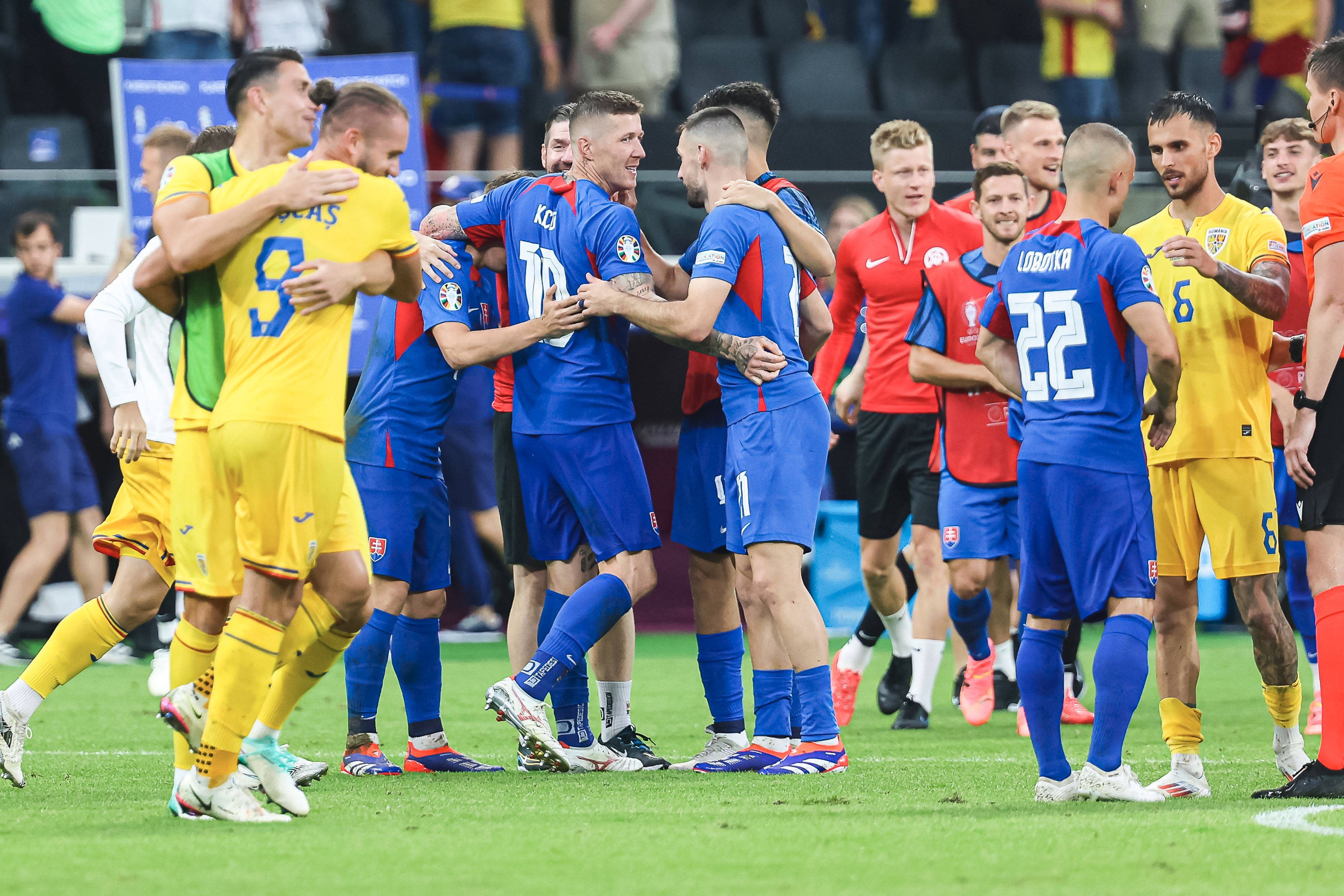 关于欧洲世界级球队再度对战，赛场如火如荼的信息